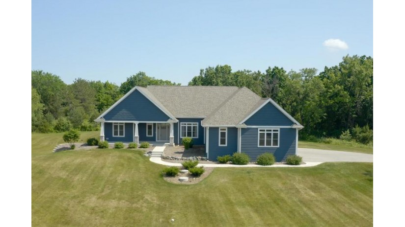 W339S5376 Prairie View Dr Genesee, WI 53153 by Compass RE WI-Lake Country $659,000