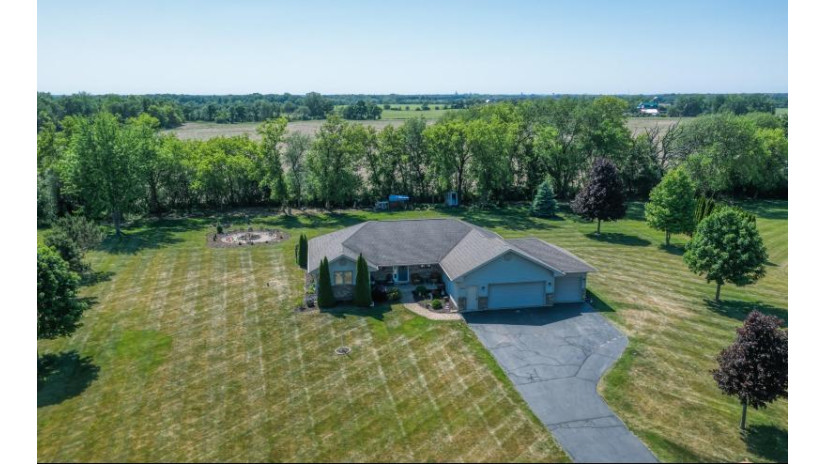 2938 Dutch Dr Delavan, WI 53115 by Keefe Real Estate-Commerce Ctr $435,000