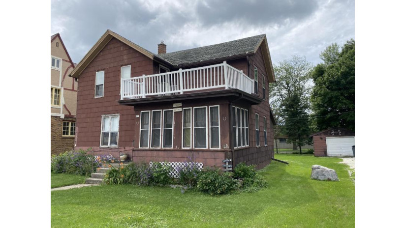 323 Main St Brillion, WI 54110 by Weichert, Realtors CornerStone $34,900