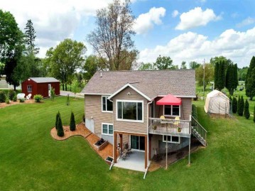 214 Gilbertson St, Kingston, WI 53946