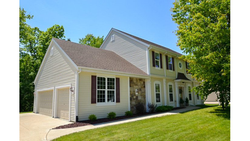 2057 Erie St Grafton, WI 53024 by Shorewest Realtors $449,800