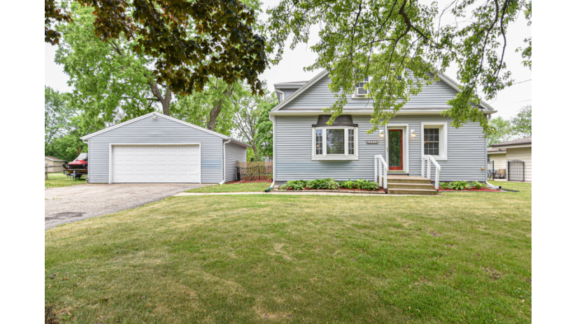 4525 W College Ave Greendale, WI 53129 by Shorewest Realtors $295,000