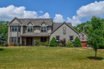 30810 Hunters Glen Rd, Rochester, WI 53105-7759