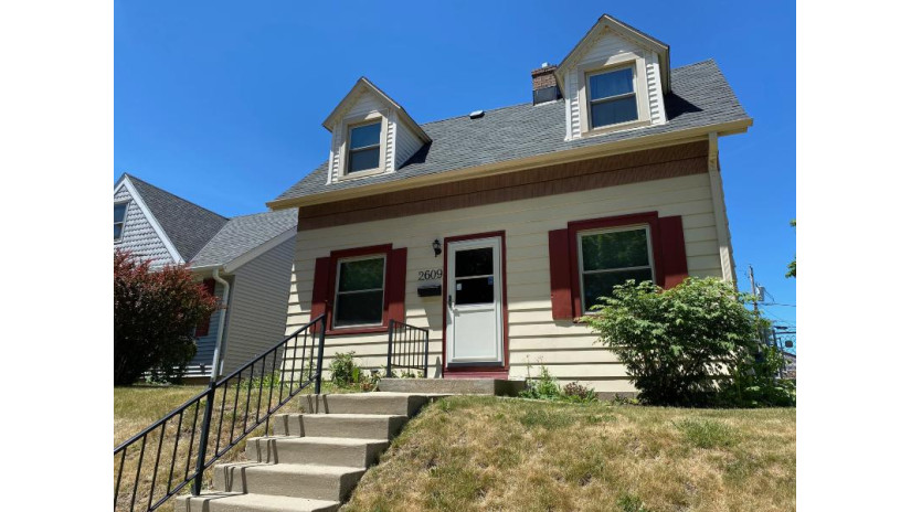 2609 S 66th St Milwaukee, WI 53219 by Homeowners Concept $149,900