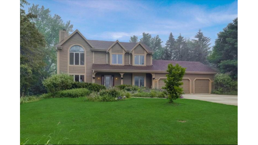 2234 W Glenbrook Ln Mequon, WI 53092 by Realty Executives Integrity~NorthShore $499,900