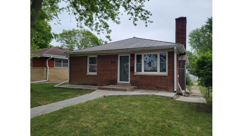 2506 S 61st St West Allis, WI 53219 by EXIT Realty Horizons-Tosa $165,000