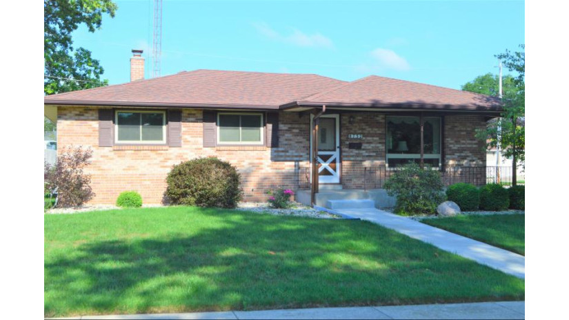 8732 33rd Ave Kenosha, WI 53142 by Century 21 Affiliated $229,900