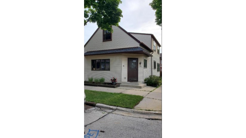 338 S 64th St Milwaukee, WI 53214 by Coldwell Banker HomeSale Realty - Wauwatosa $175,000