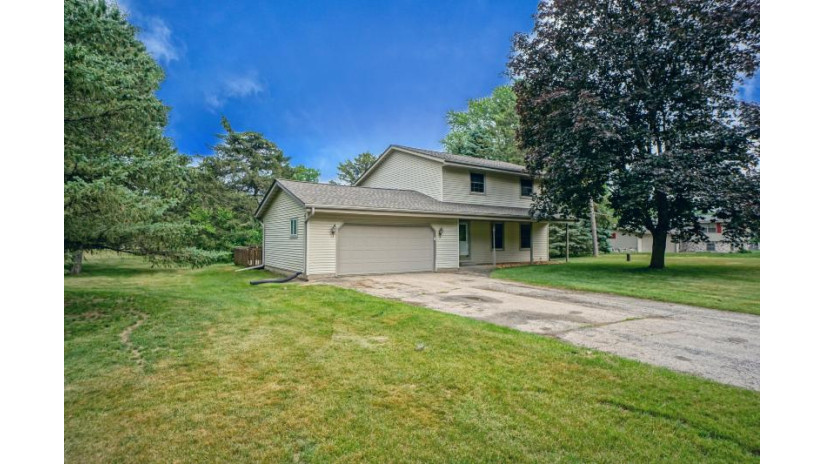 N9580 Sunset Dr Troy, WI 53120 by Lake Country Flat Fee $334,900