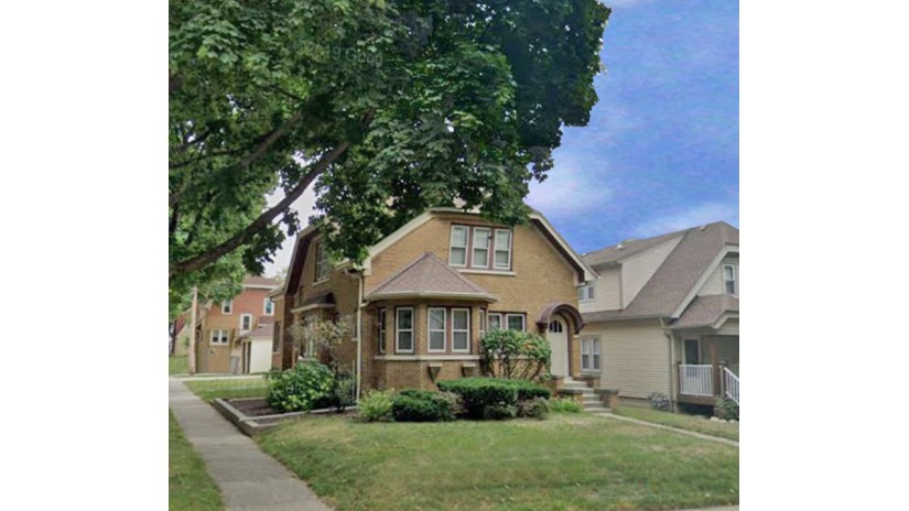 2376 N 68th St Wauwatosa, WI 53213 by Shorewest Realtors $224,900