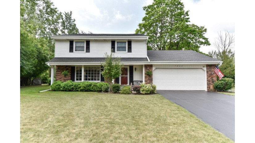 7862 Chapel Hill Ct E Franklin, WI 53132 by Shorewest Realtors $329,900