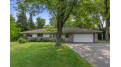 W150N7132 Country Ln Menomonee Falls, WI 53051 by Shorewest Realtors $250,000