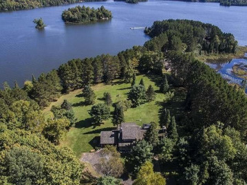 6918 Otter Point Ln, Land O Lakes, WI 54540