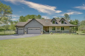 527 1st St, Somers, WI 53403-0000