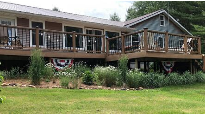 N8705 Santosa Ln Lake, MI 49887 by Broadway Real Estate $244,000