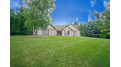 1250 Shelly Ln Hartland, WI 53029 by Lake Country Flat Fee $499,900