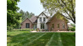 2301 Meadowridge Ct Cedarburg, WI 53012 by Shorewest Realtors $629,900