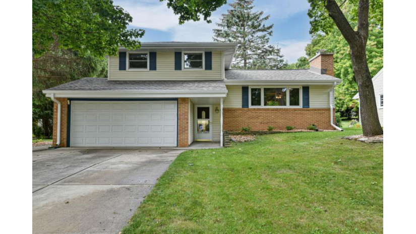 1015 N 122nd St Wauwatosa, WI 53226 by Firefly Real Estate, LLC $269,900