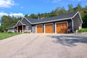 17119 County 26, Houston, MN 55943