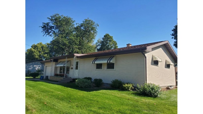 503 N L St Sparta, WI 54656 by McClain Realty $185,000