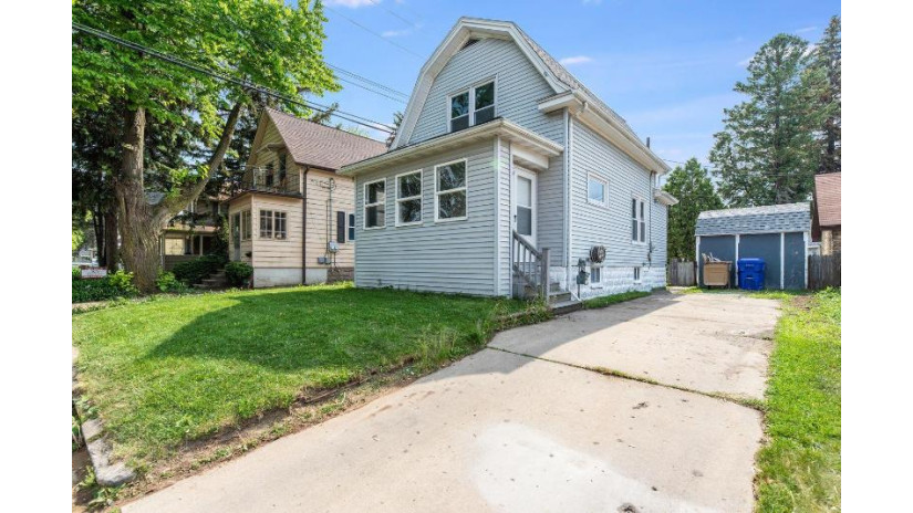 6010 31st Ave Kenosha, WI 53142 by Welcome Home Real Estate Group, LLC $119,900