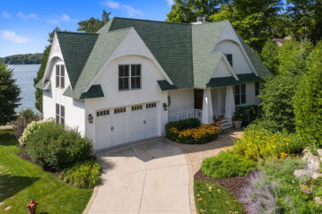 283 Poets Cove, Elkhart Lake, WI 53020