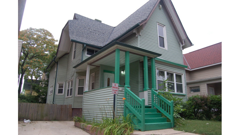 849 N 24th St Milwaukee, WI 53233 by Shorewest Realtors $120,000