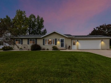 352 Truman St, Whitelaw, WI 54247-9561