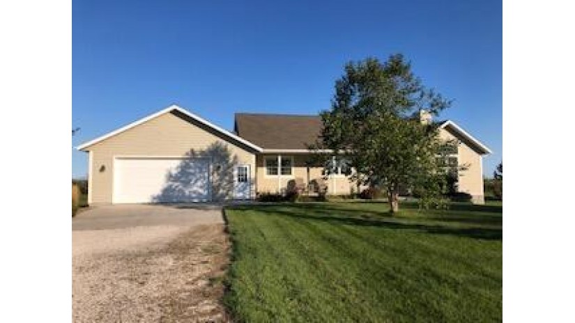 N1515 Sauk Trail Rd Holland, WI 53070 by Century 21 Moves $479,700