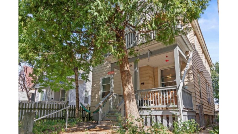 3240 N Booth St Milwaukee, WI 53212 by Welcome Home Milwaukee $199,900