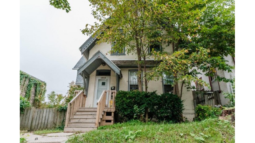 2315 N Oakland Ave Milwaukee, WI 53211 by RE/MAX Realty Pros~Hales Corners $269,900