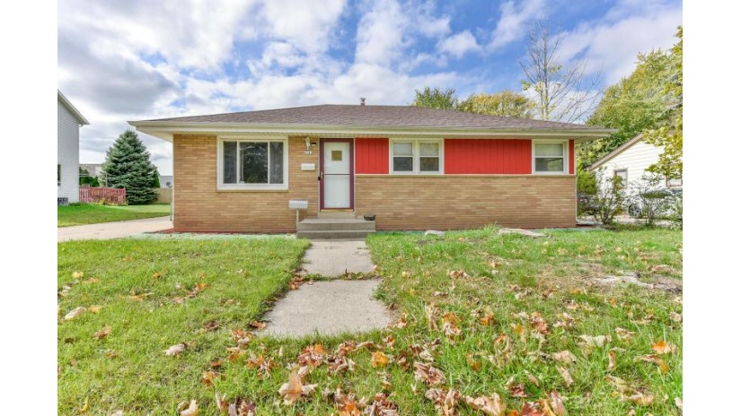 6741 N 90th St Milwaukee, WI 53224 by Homestead Realty, Inc $149,900