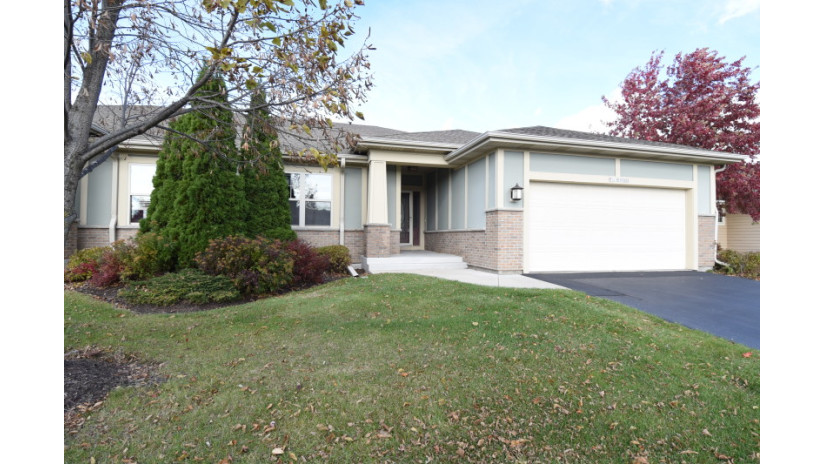 S70W15322 Sandalwood Dr Muskego, WI 53150 by Shorewest Realtors $360,000