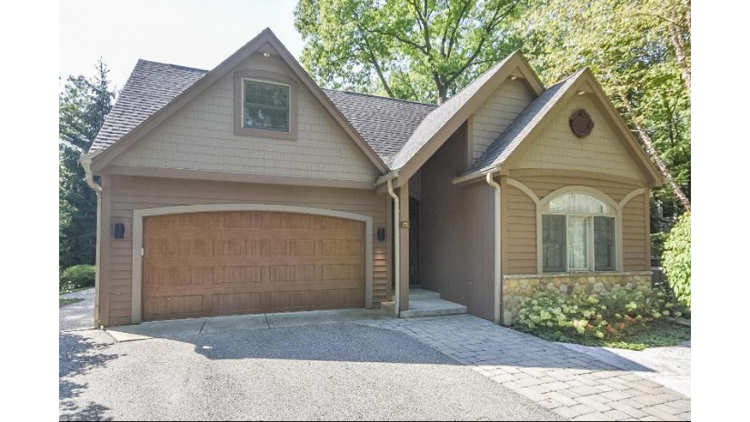 73 Saint Andrews Trl Fontana, WI 53125 by Compass Wisconsin-Lake Geneva $1,395,000