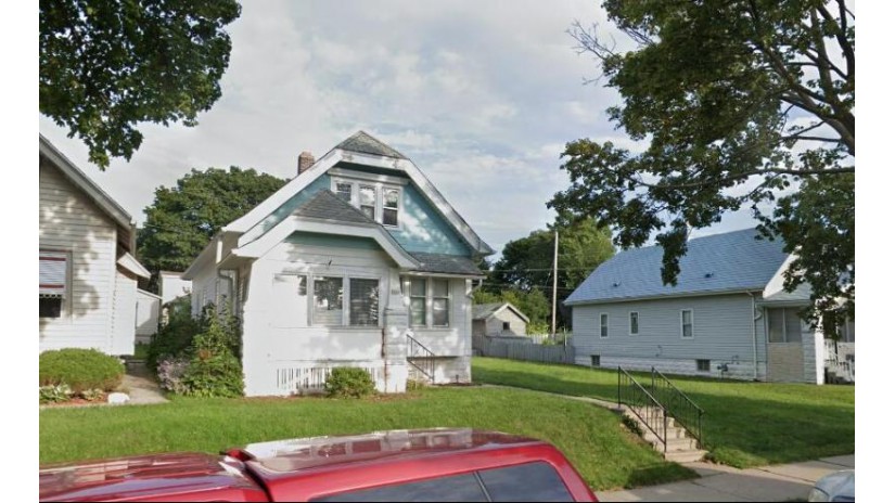 3624 N 15th St (plus 5 More) Milwaukee, WI 53206 by NON MLS $383,200