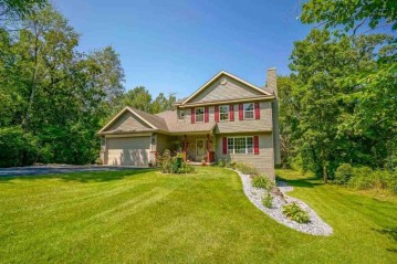 N2137 River Oaks Rd, Portland, WI 53579