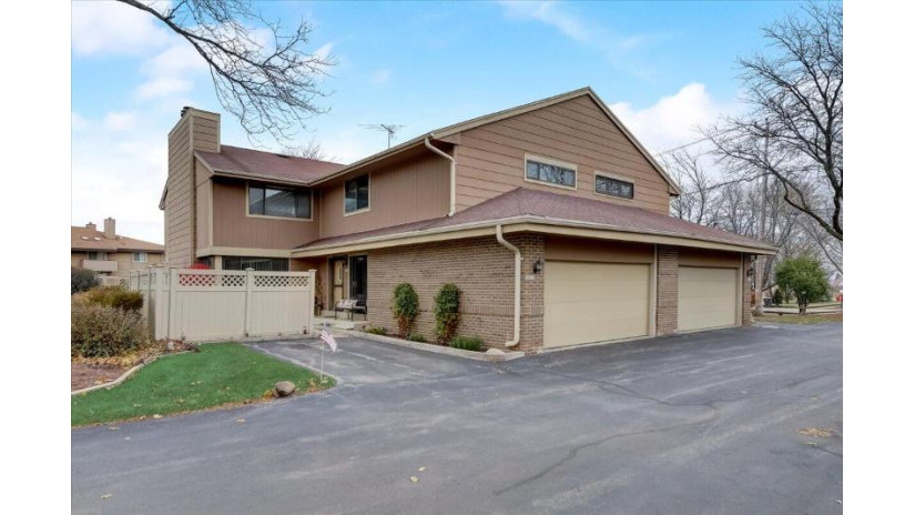 14018 W Tiffany Pl New Berlin, WI 53151 by First Weber Inc - Brookfield $249,900