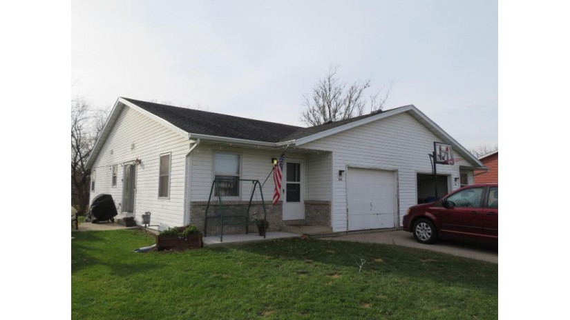 412 S Concord 414 Watertown, WI 53094 by Unified Jones Auction & Realty, LLC $1