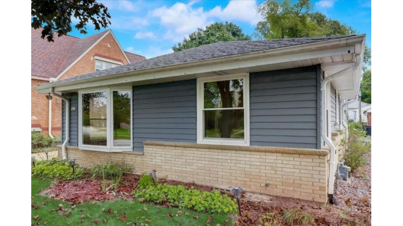 9815 W Grantosa Dr Wauwatosa, WI 53222 by EXP Realty, LLC~MKE $250,000