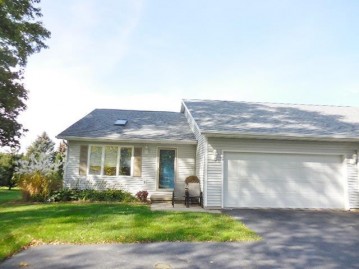 129 Martha St, Beaver Dam, WI 53916