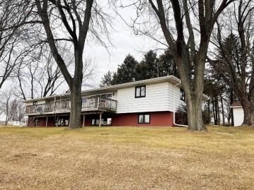 401 N Madison St, Cambria, WI 53923