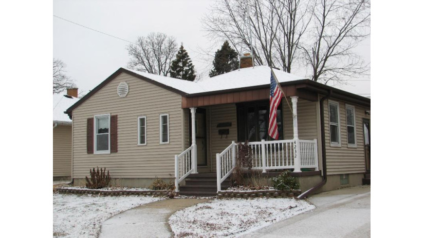 4232 Wilson Rd Kenosha, WI 53142 by Lake to Lake Realty LLC $224,900