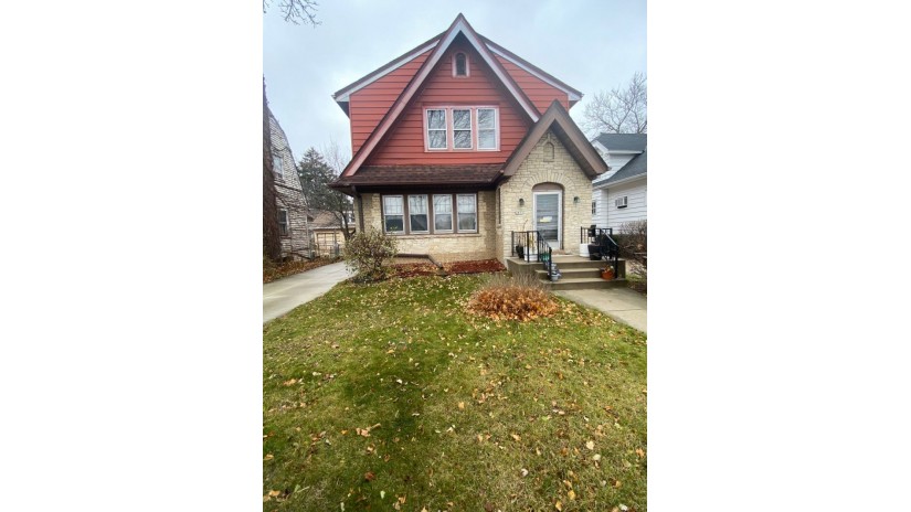2831 N 60th St 2833 Milwaukee, WI 53210 by Shorewest Realtors $145,000