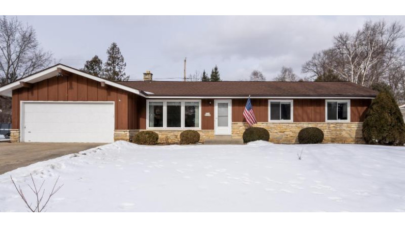 N115W15260 Potomac Cir Germantown, WI 53022 by Homestead Realty, Inc $299,900