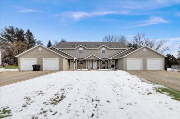 522 Partridge Ct 524, 526, 528, Sullivan, WI 53178-9675