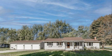 1512 Ruby Ln, Kossuth, WI 54220