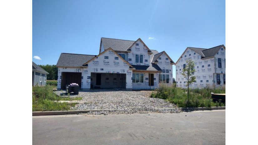 1521 Miller Ct Oconomowoc, WI 53066 by Bielinski Homes, Inc. $578,900