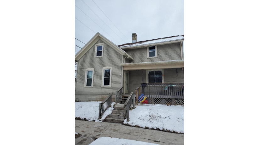 617 S 15th St Sheboygan, WI 53081 by Coldwell Banker Werner & Assoc $89,900