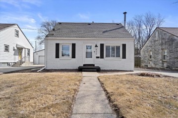 4222 S Clement Ave, Saint Francis, WI 53235-4501