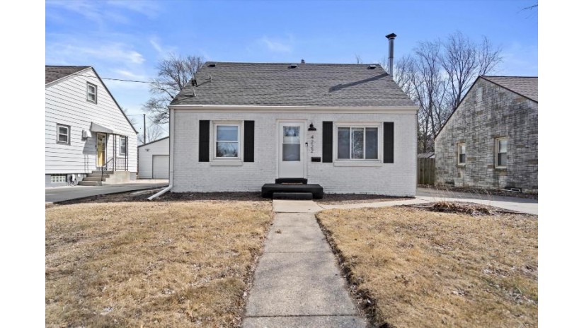 4222 S Clement Ave Saint Francis, WI 53235 by Lannon Stone Realty LLC $365,000